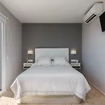 Carihuela Plaza Turisticos Торремолинос