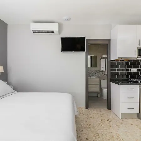 Carihuela Plaza Turisticos Apartmán Torremolinos