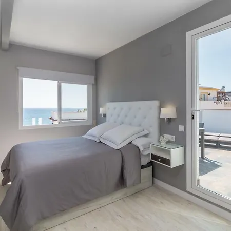 Carihuela Plaza Turisticos * Torremolinos