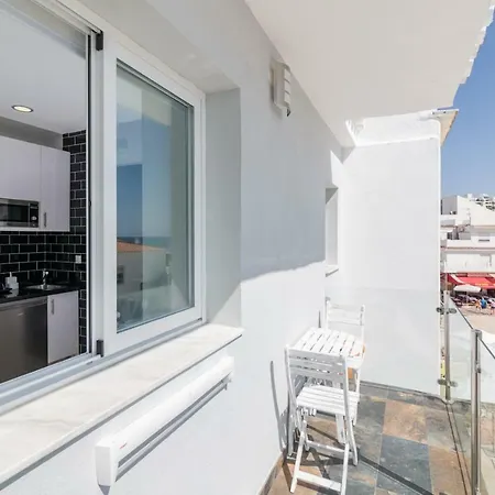 Carihuela Plaza Turisticos Apartament *