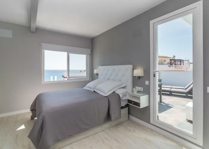 Carihuela Plaza Turisticos * Torremolinos